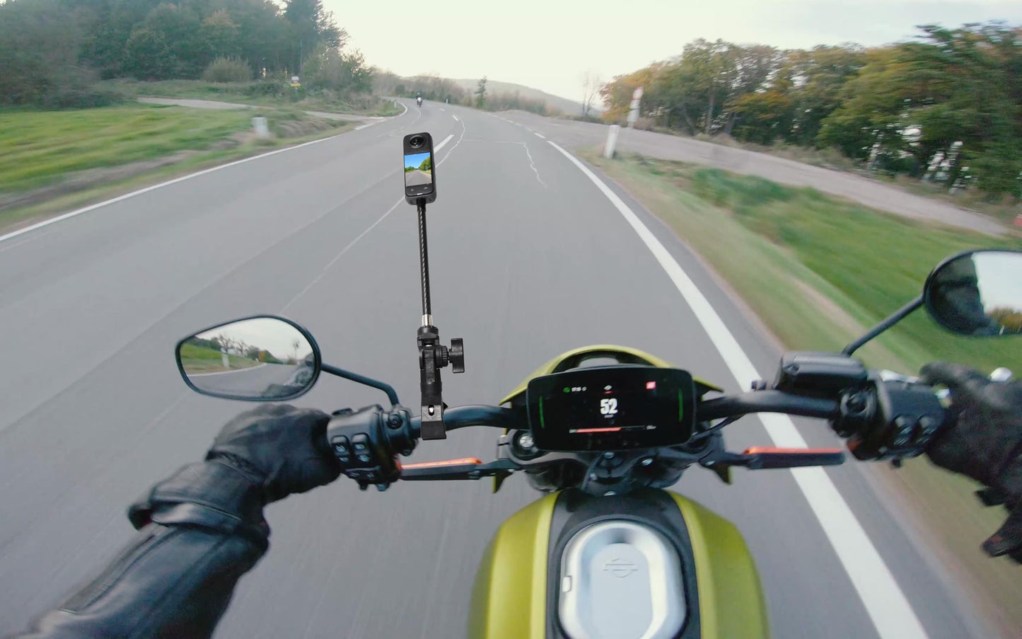 Fotoleey 360 Camera Motorcycle Mount, Bicycle Handlebar Mount for Insta360 X4, X3, X2, Ace Pro, Ace, GoPro with Extension Rod